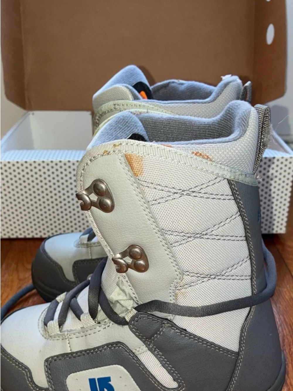 EUC Burton Moto Snowboard Boots Kids Size 3 Youth Winter Snow Ski Grey Blue